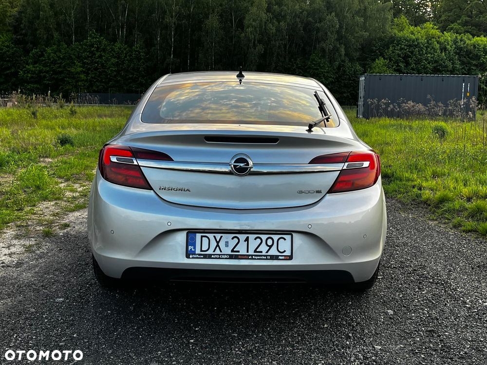 Opel Insignia - 17