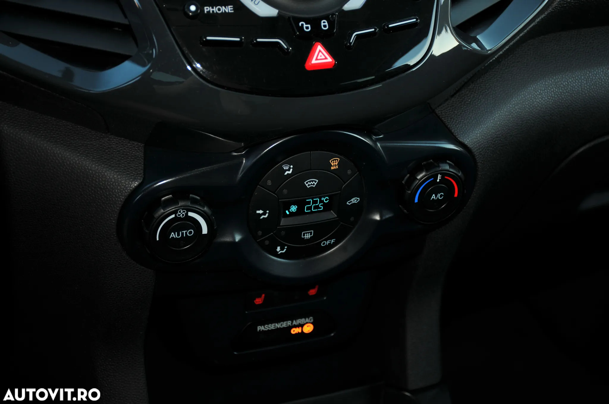 Ford EcoSport 1.0 EcoBoost Titanium - 16