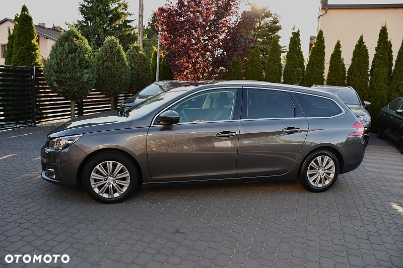Peugeot 308 BlueHDi FAP 130 Stop & Start Allure - 28