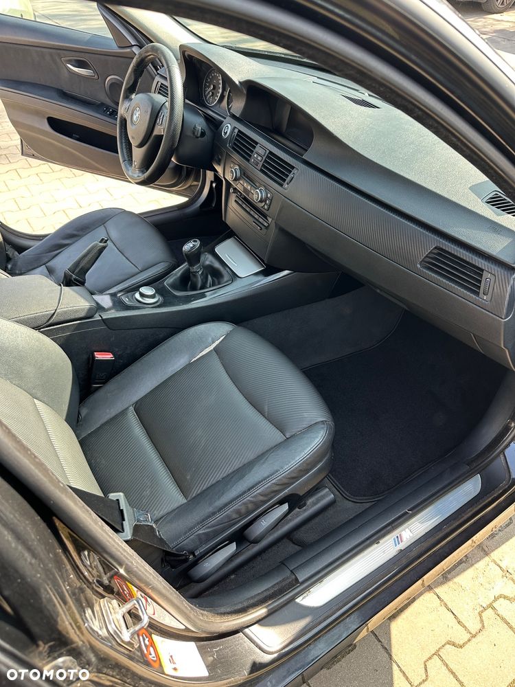 BMW Seria 3 318d - 11