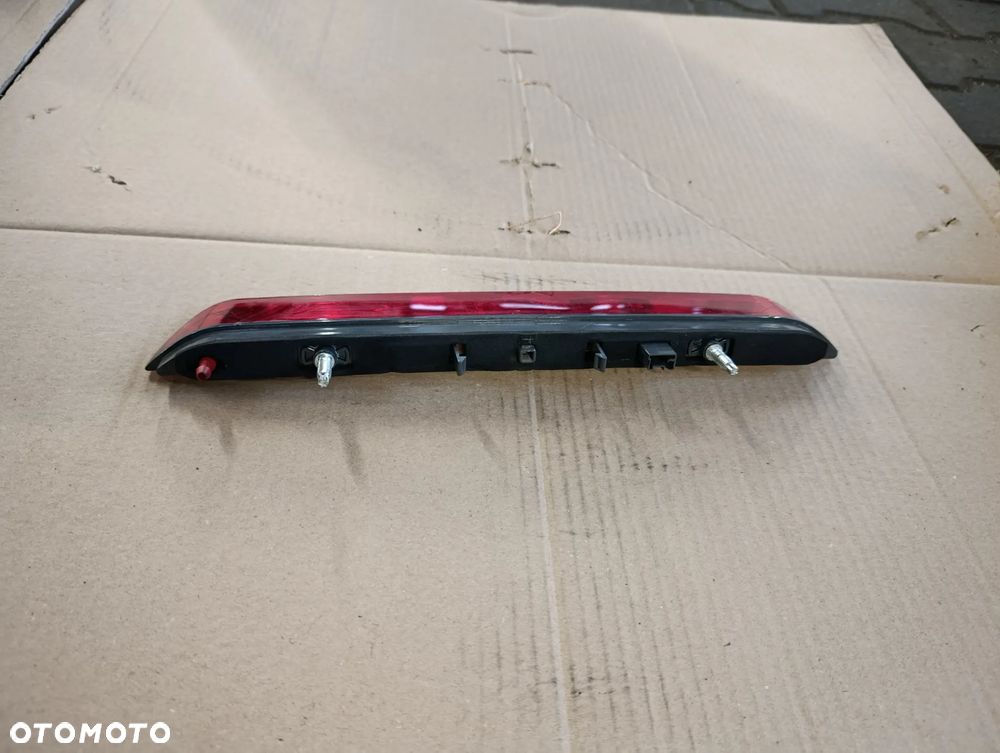 PEUGEOT 5008 II 2 LAMPA ŚWIATŁO STOP - 2