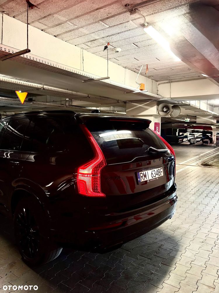 Volvo XC 90 - 7