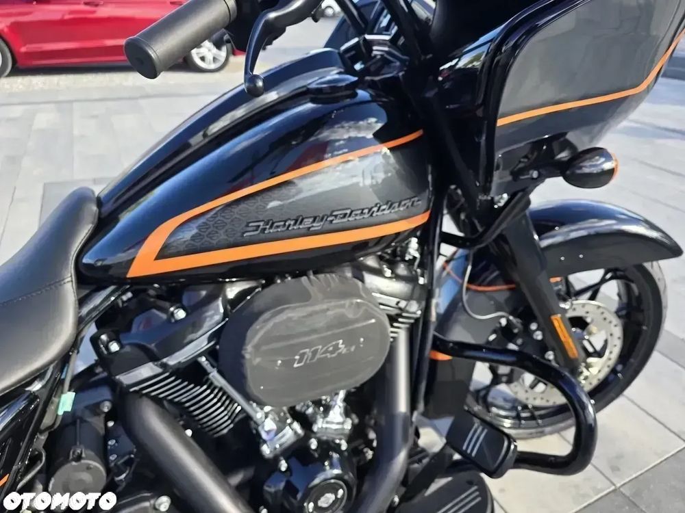 Harley-Davidson Touring Road Glide - 9