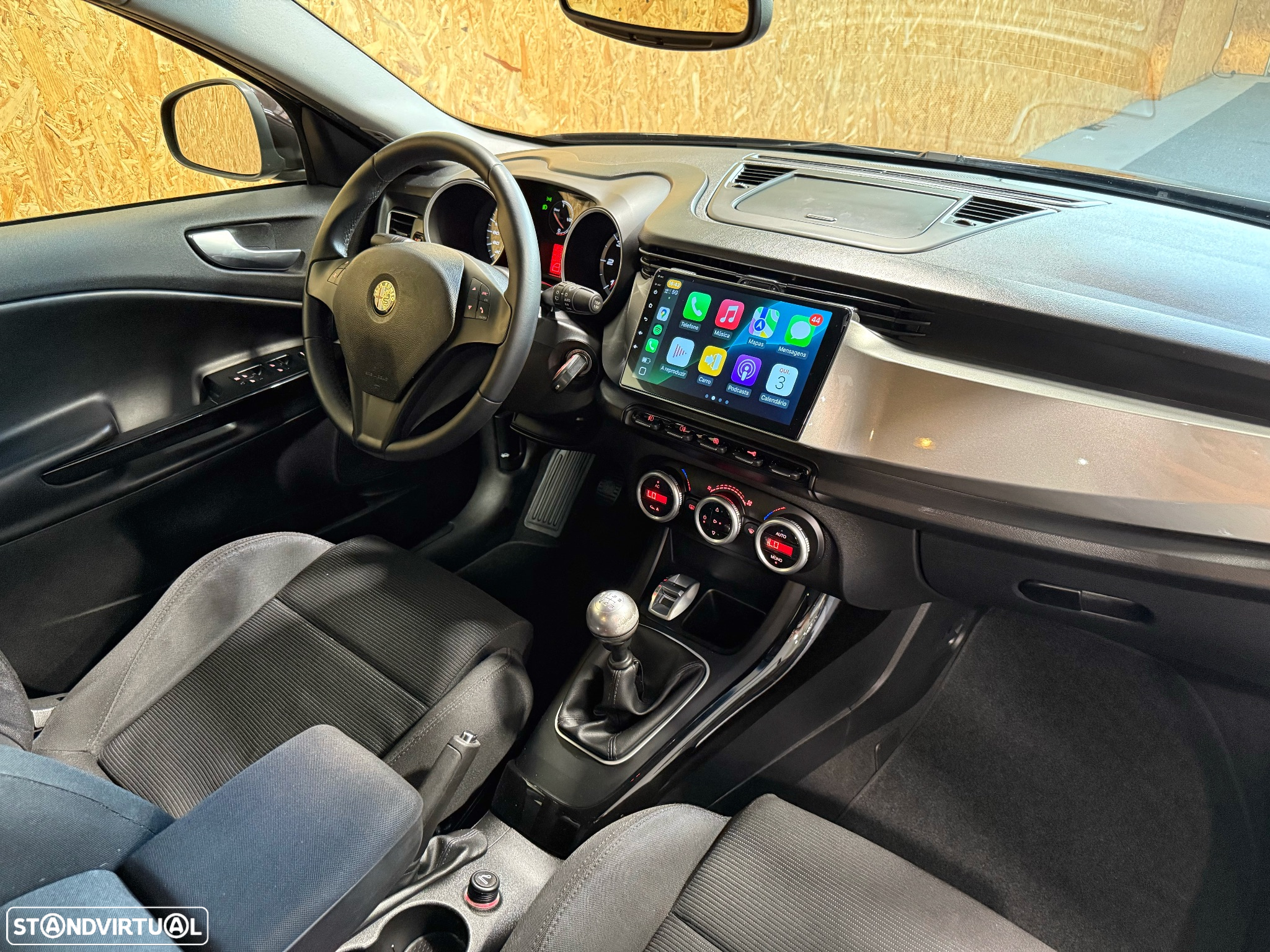 Alfa Romeo Giulietta 1.6 JTDm Distinctive - 20