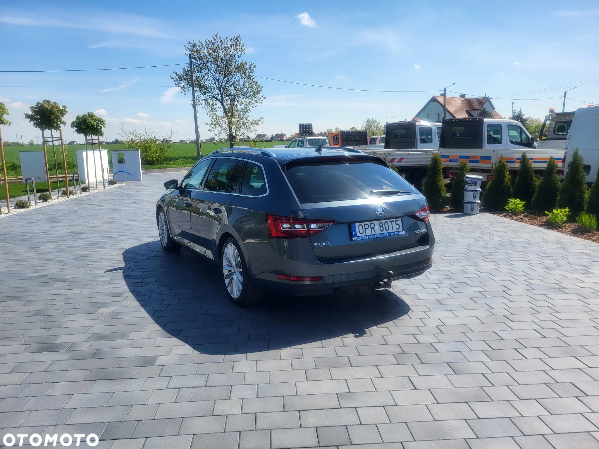 Skoda Superb 2.0 TDI DSG Sportline - 5
