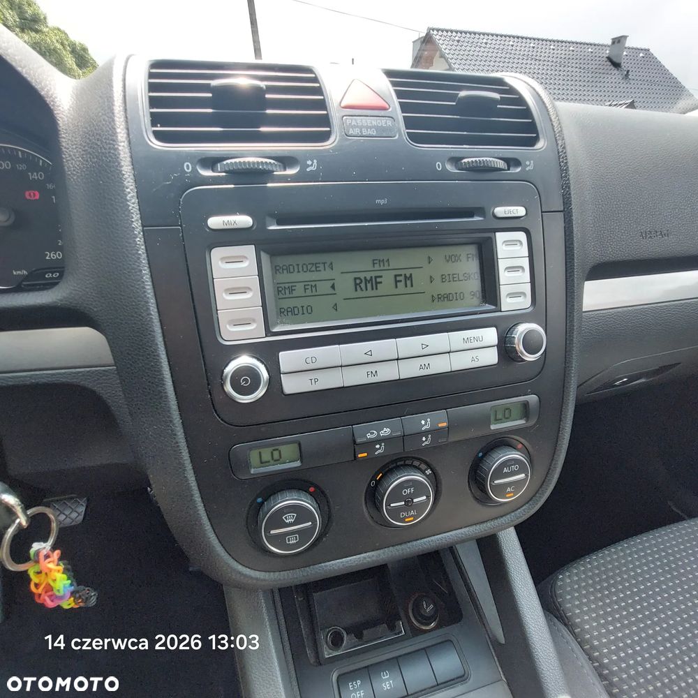 Volkswagen Golf 1.9 TDI DPF Comfortline - 7
