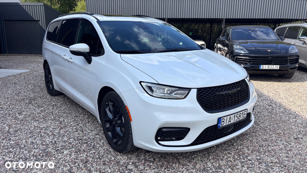 Chrysler Pacifica