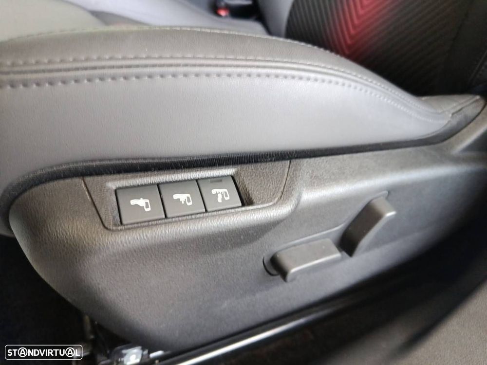 Alfa Romeo Junior 1.2 Speciale eDCT6 - 13