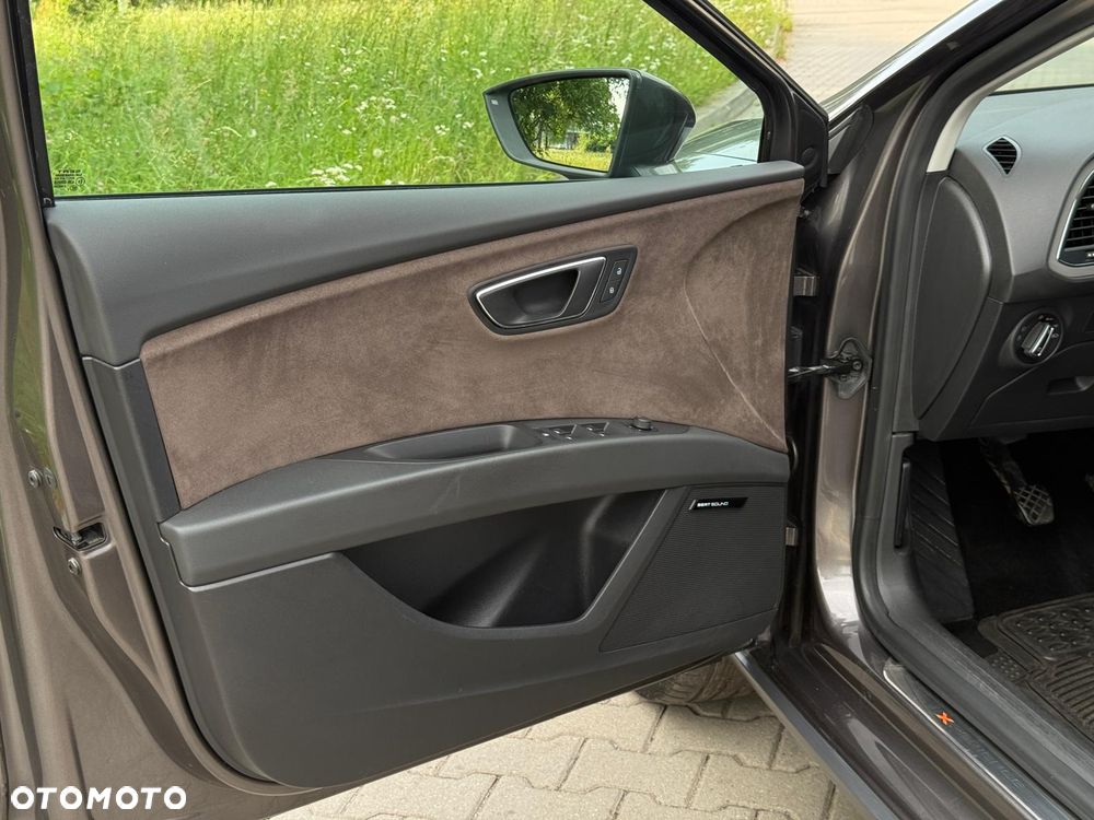 Seat Leon Sportstourer 2.0 TDI Start&Stop 4Drive X-Perience - 10