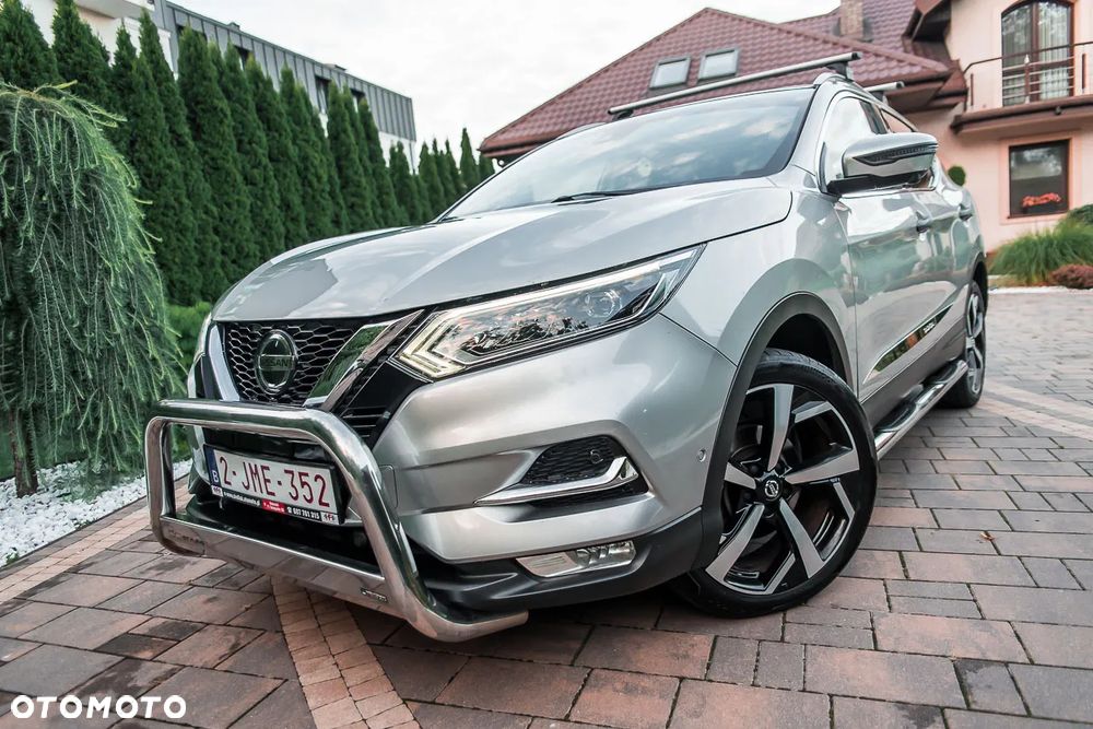 Nissan Qashqai 1.3 DIG-T DCT TEKNA+ - 1
