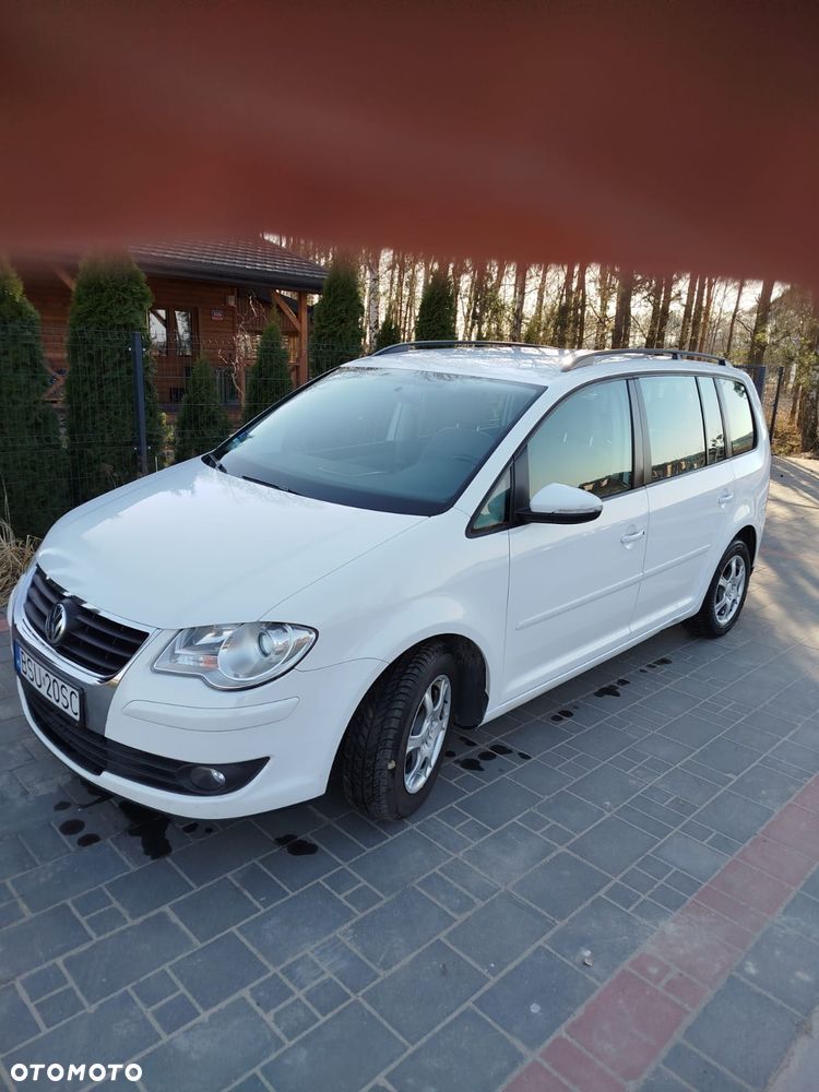 Volkswagen Touran 1.9 TDI DPF BlueMot Trendline - 1