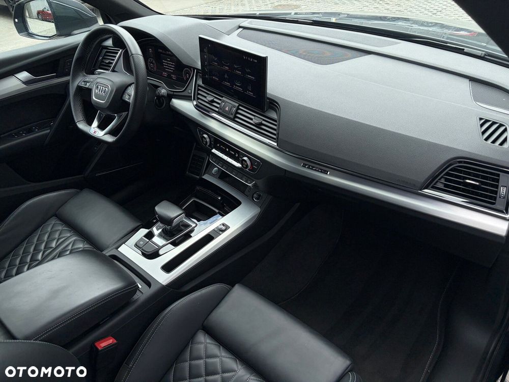 Audi Q5 Sportback - 22