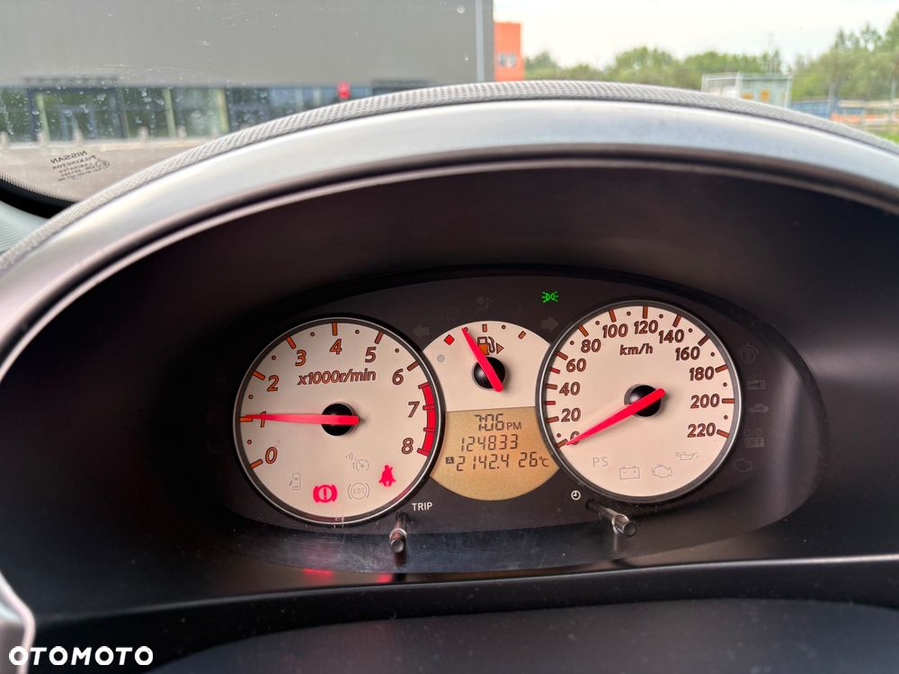 Nissan Micra 1.2 25 - 10