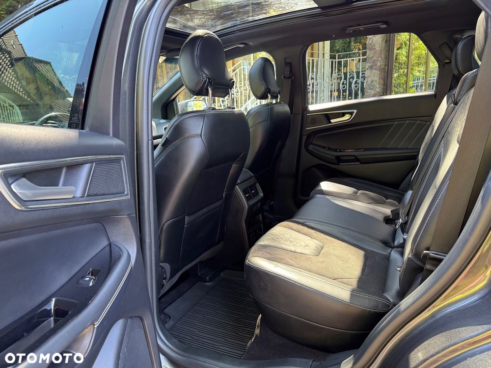 Ford Edge - 22