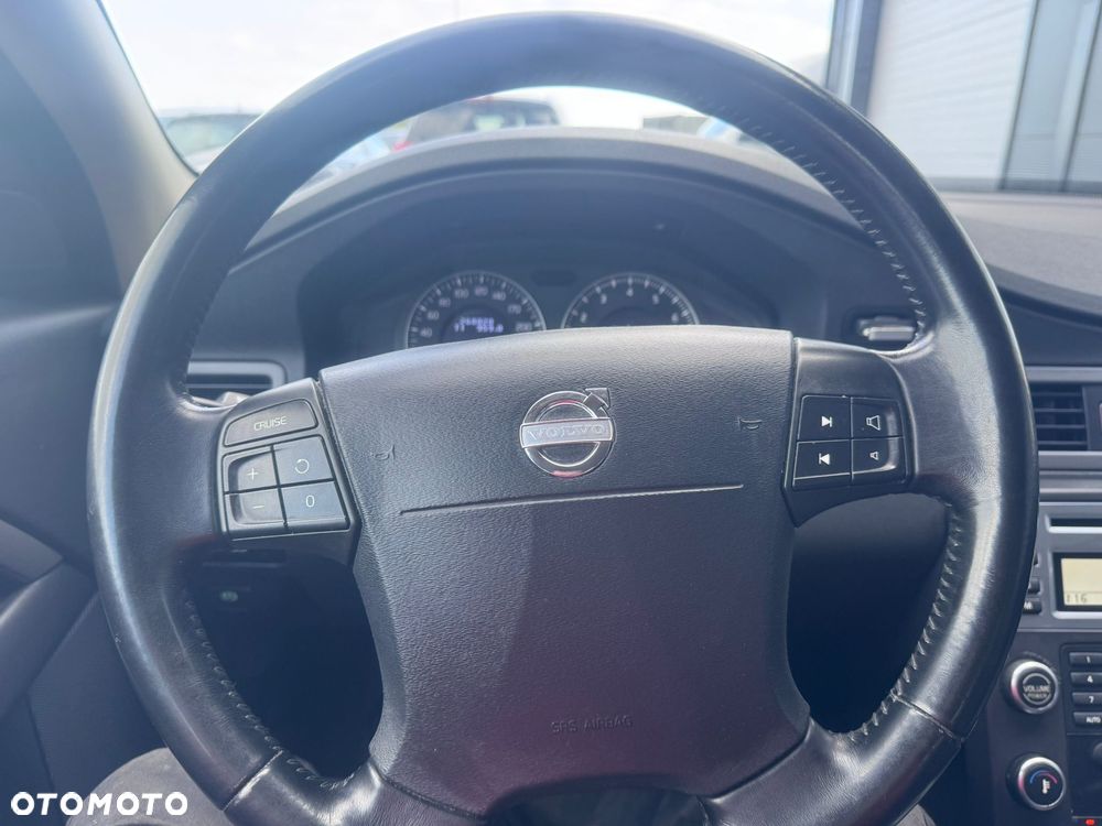 Volvo V70 2.5T Summum - 20
