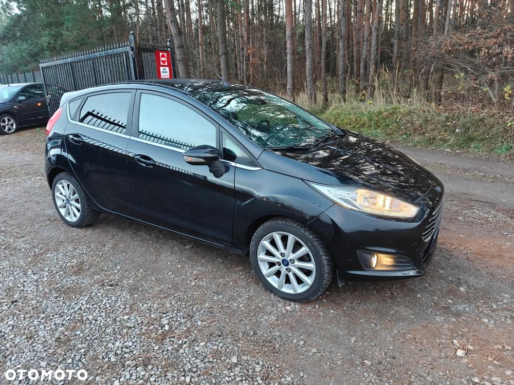 Ford Fiesta 1.0 EcoBoost S&S TITANIUM - 2