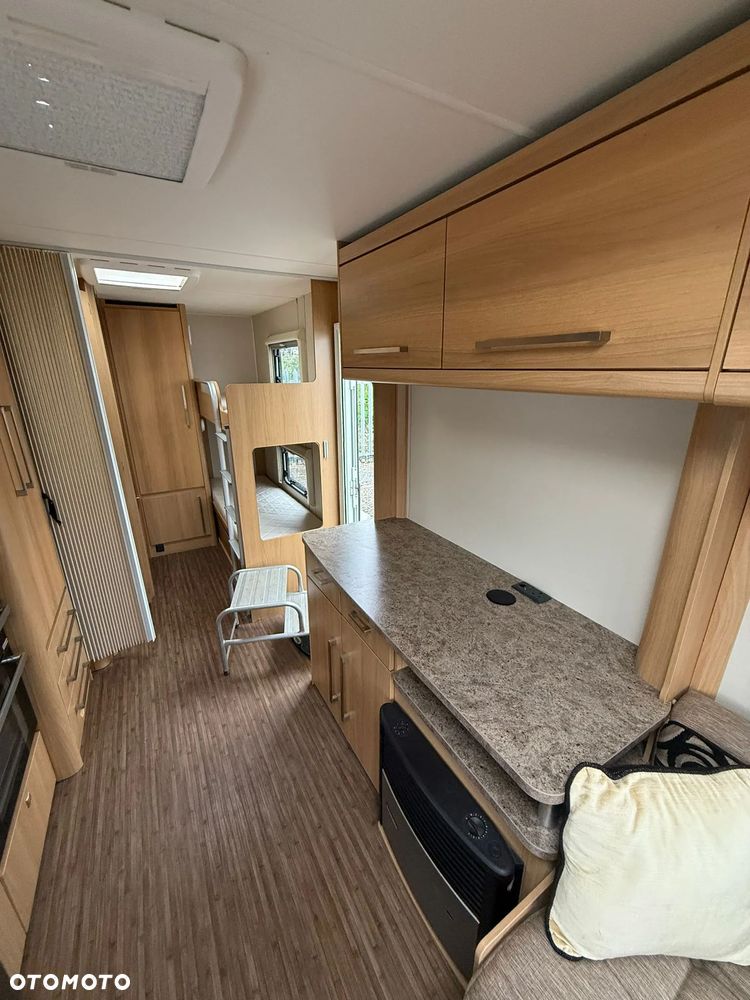 Elddis Avante - 6