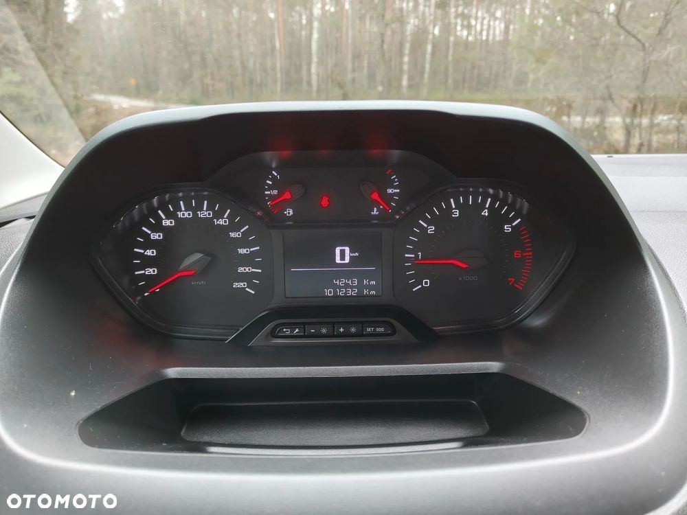 Peugeot Partner - 28