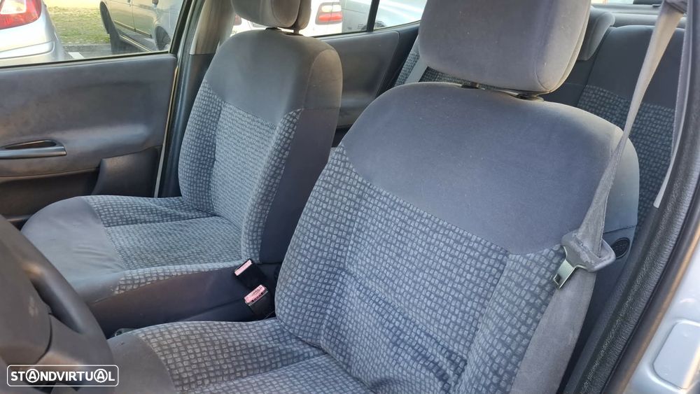 Renault Mégane C. 1.4 16V Expression - 10