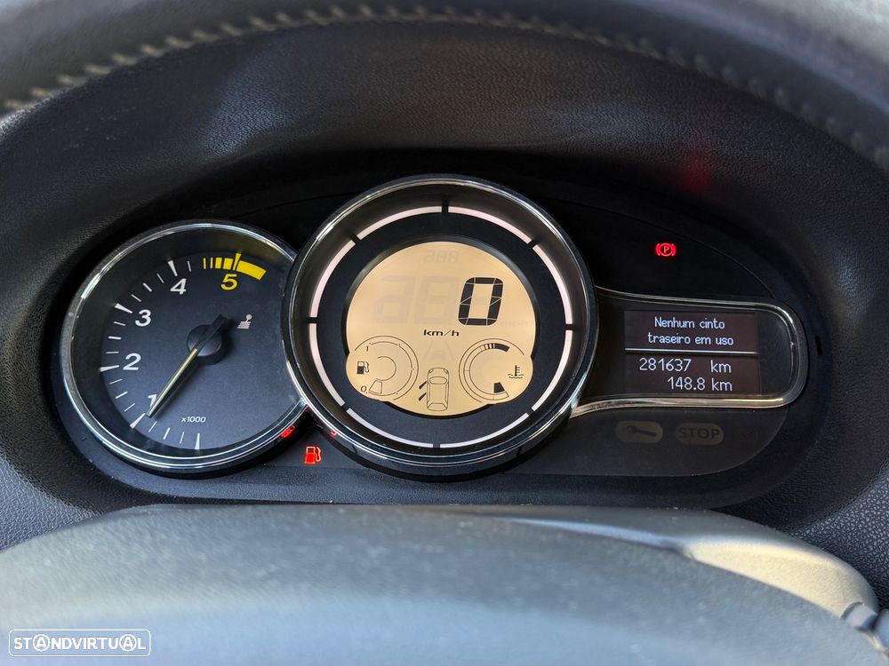 Renault Mégane Sport Tourer 1.5 dCi Dynamique S - 22