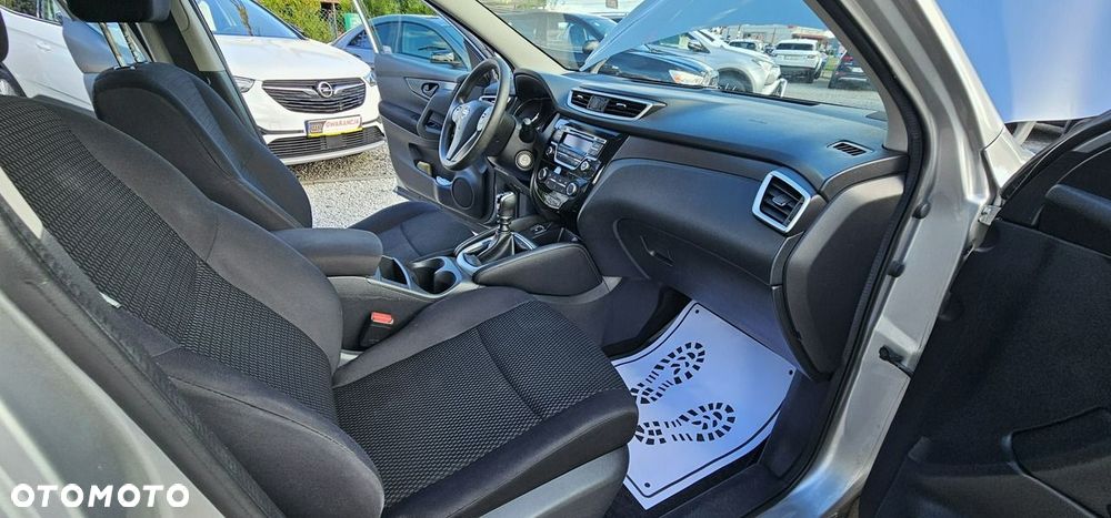 Nissan Qashqai - 23