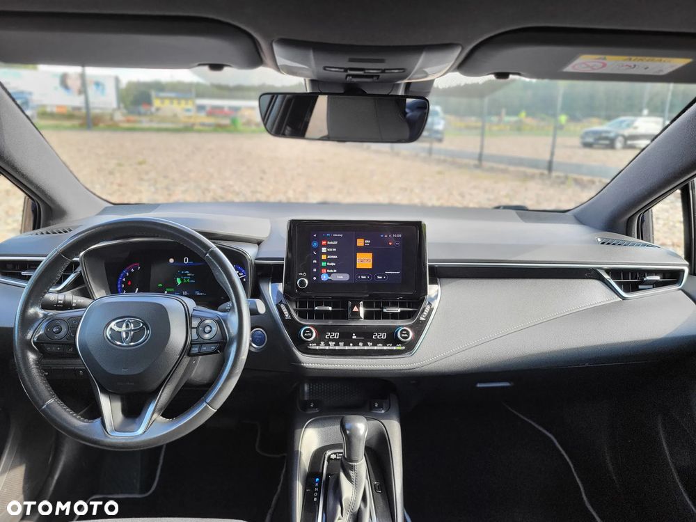 Toyota Corolla - 11