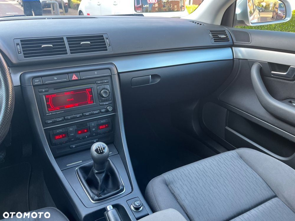 Audi A4 Avant 1.8 T - 6