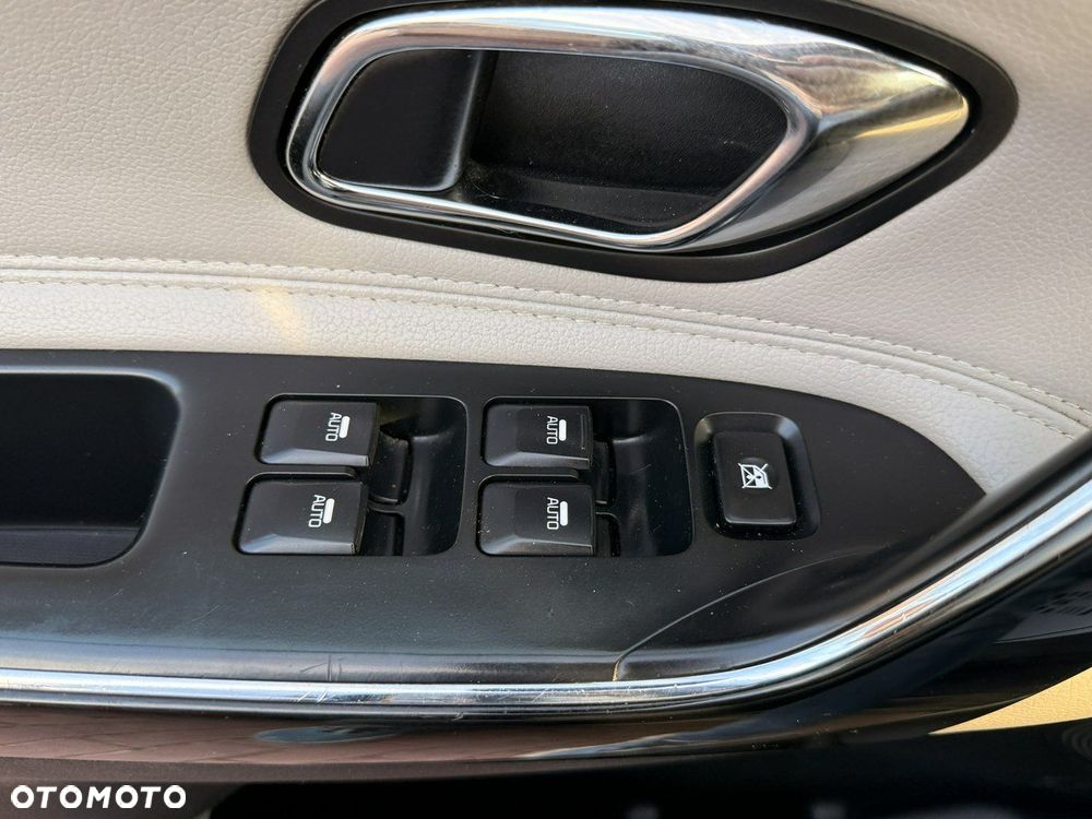 Kia Ceed 1.6 GDI DCT Spirit - 13