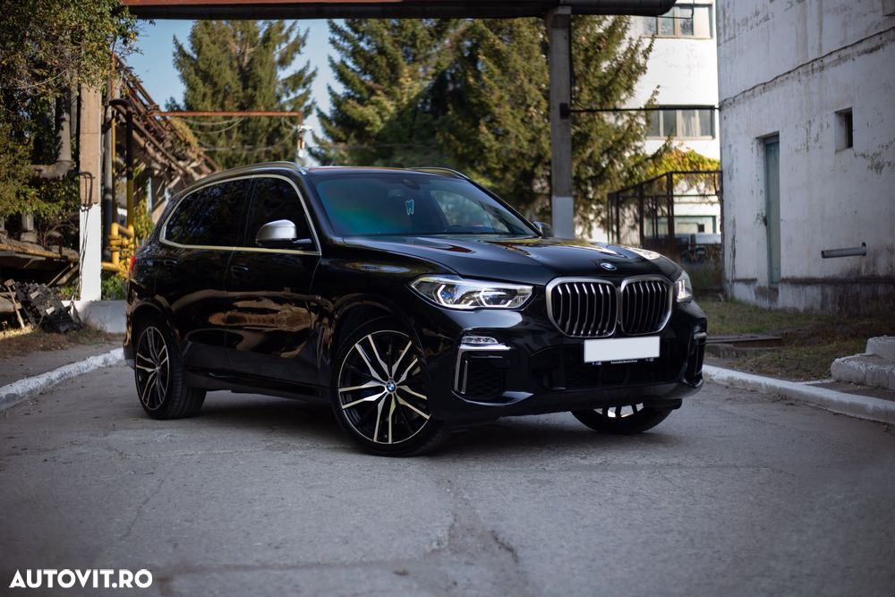 BMW X5 M M50d - 1