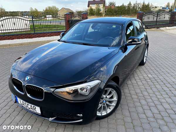 BMW Seria 1 116d EfficientDynamics Sport Line