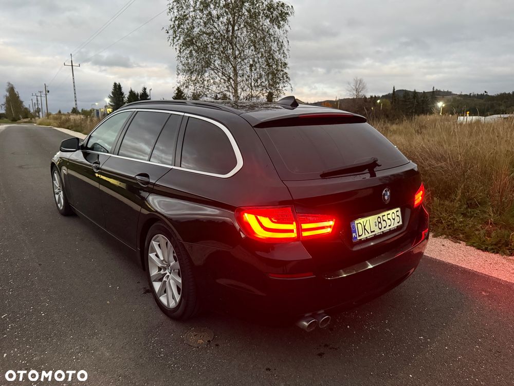 BMW Seria 5 525d xDrive Touring Sport-Aut - 6