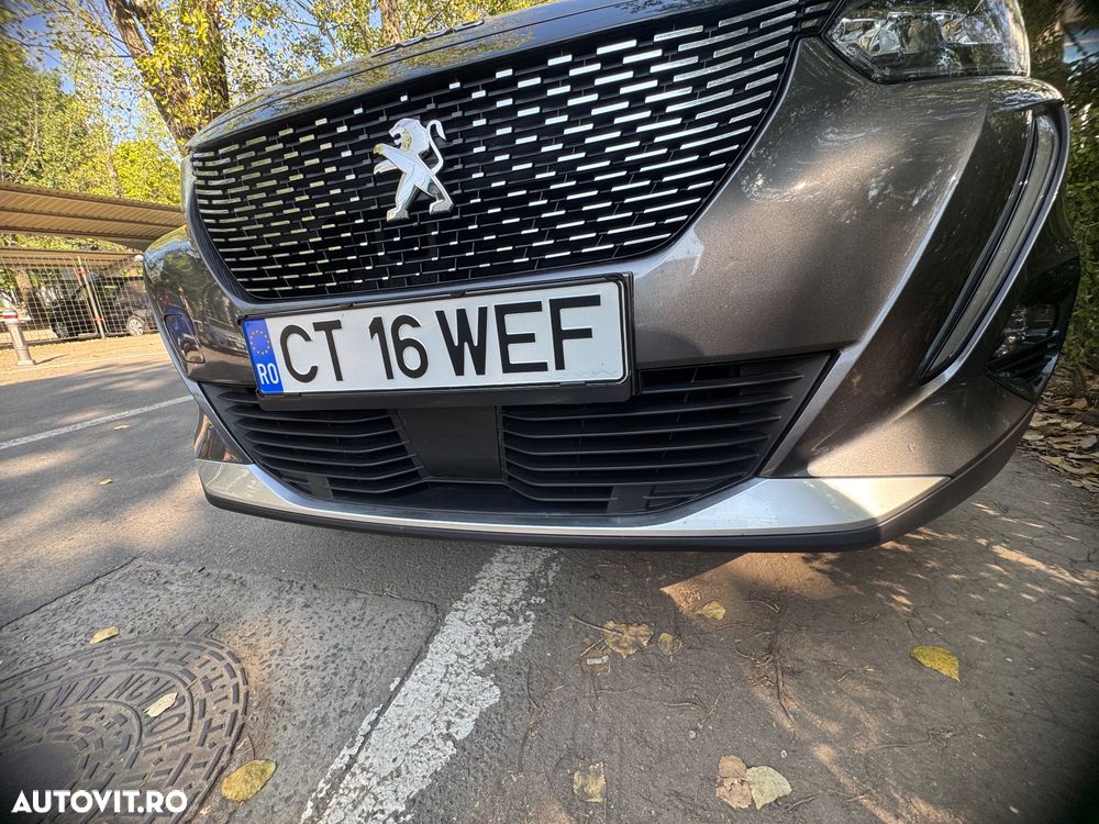 Peugeot 2008 1.5 BlueHDI STT EAT8 Allure - 11