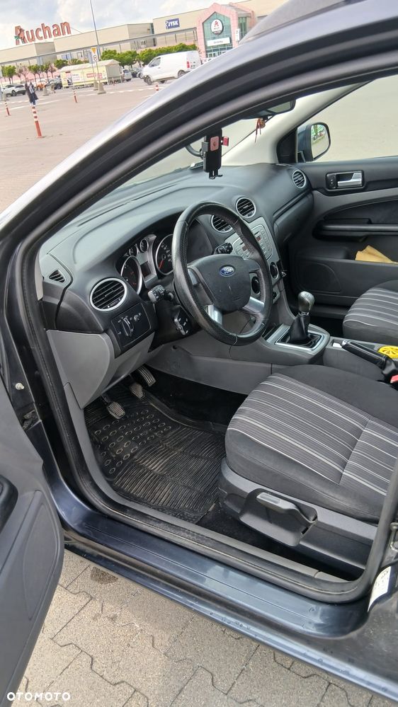 Ford Focus - 27