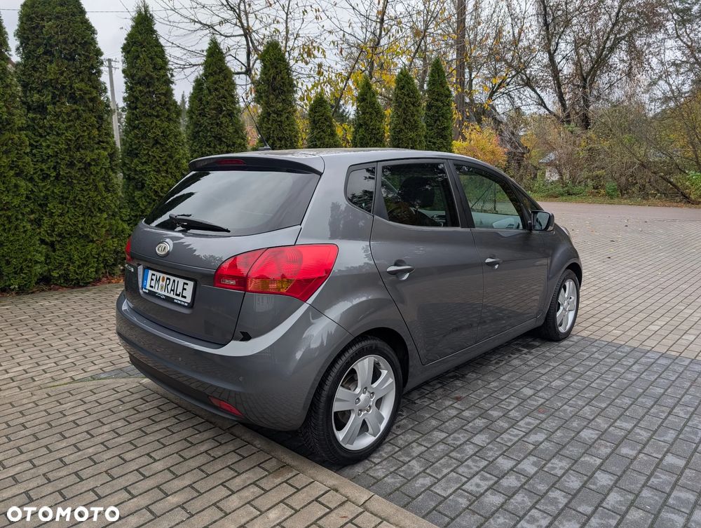 Kia Venga 1.6 L - 2