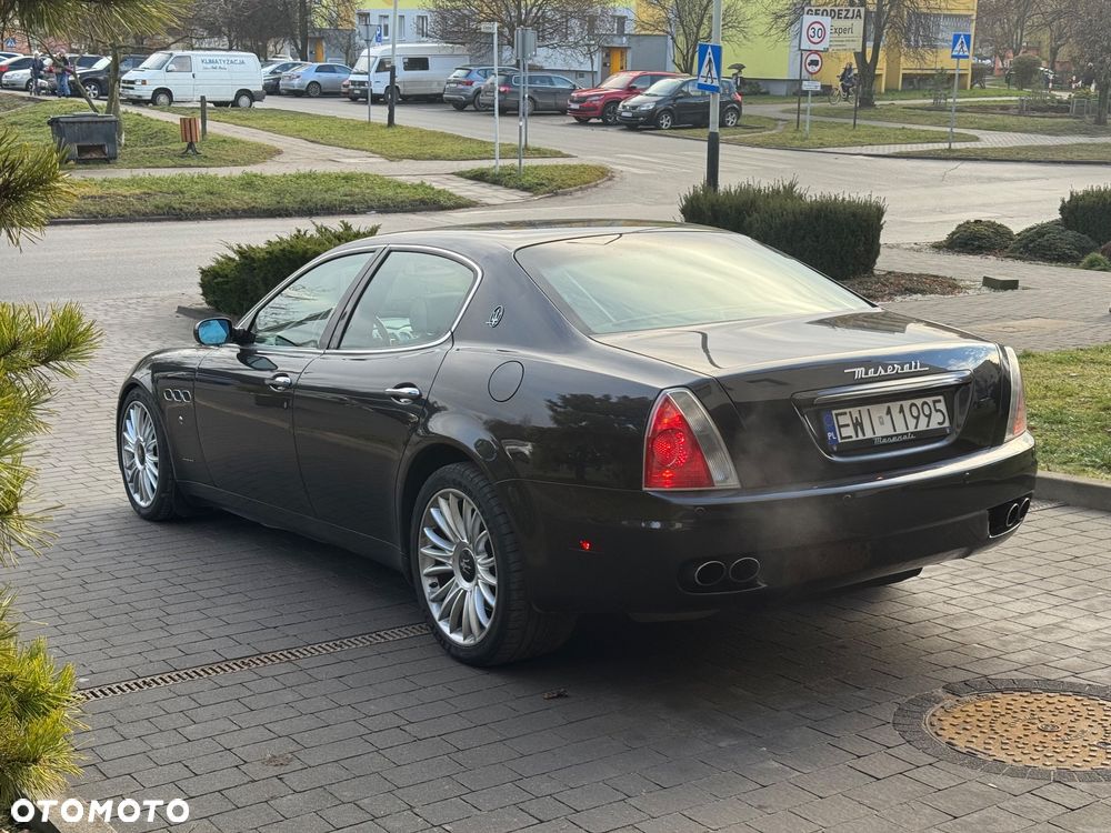 Maserati Quattroporte - 7