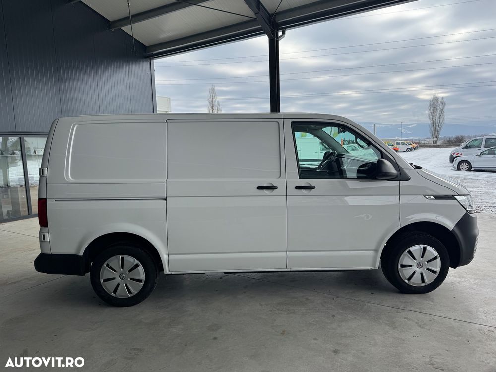 Volkswagen Transporter - 12