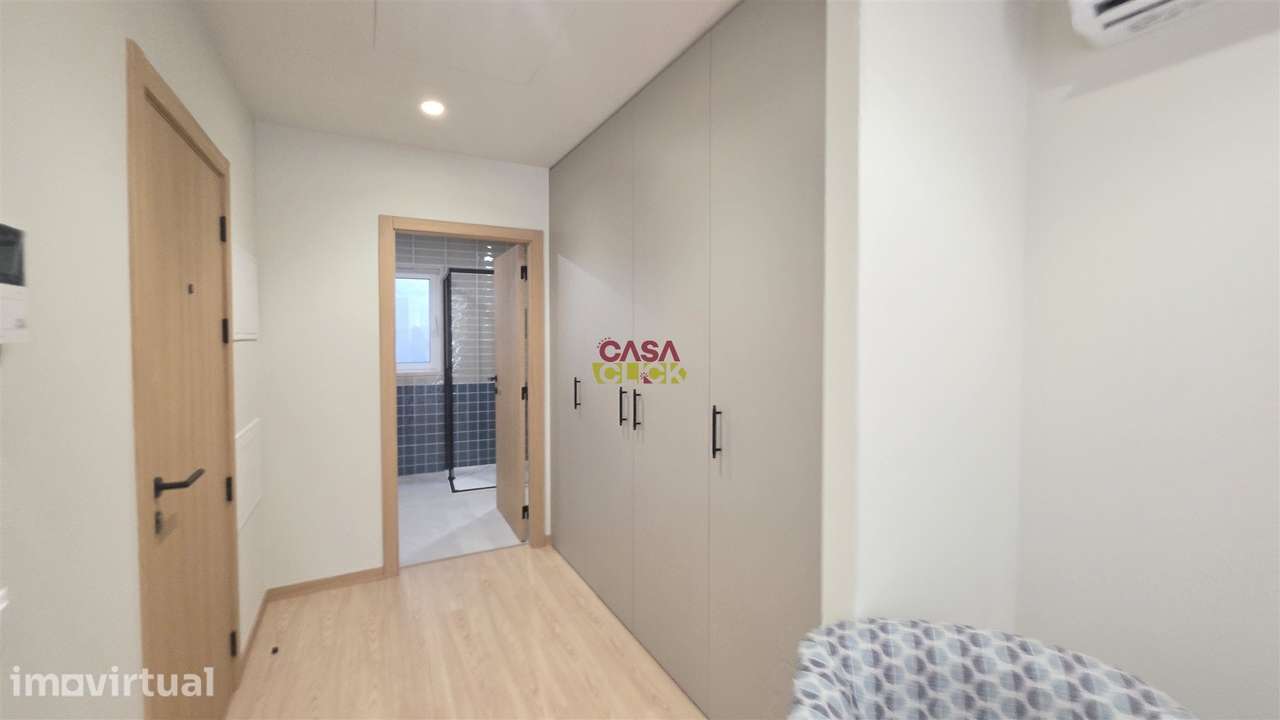 Apartamento T0 Venda em Torres Novas (Santa Maria, Salvador e Santiago - Grande imagem: 2/15