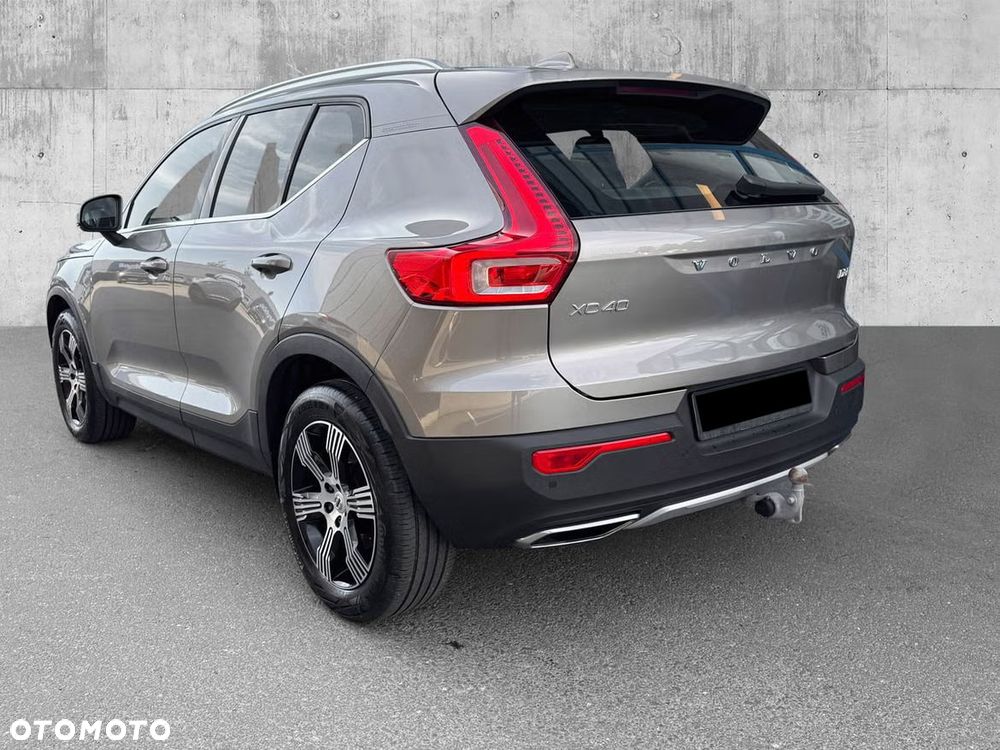 Volvo XC 40 D3 AWD Inscription - 4