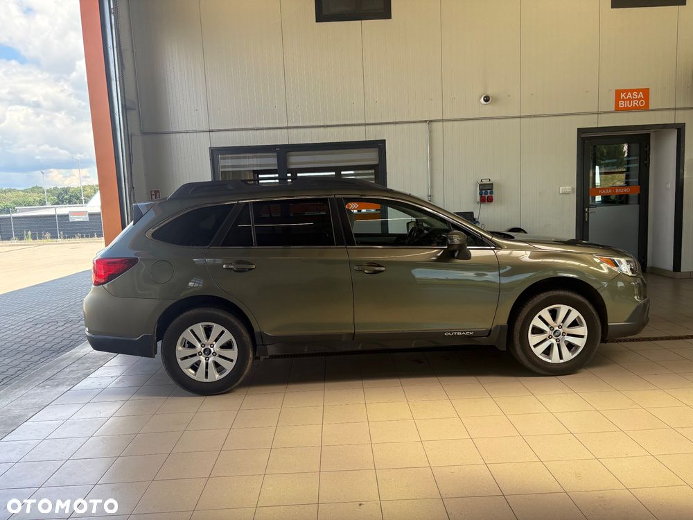 Subaru Outback 2.5i Exclusive (EyeSight) Lineartronic - 2
