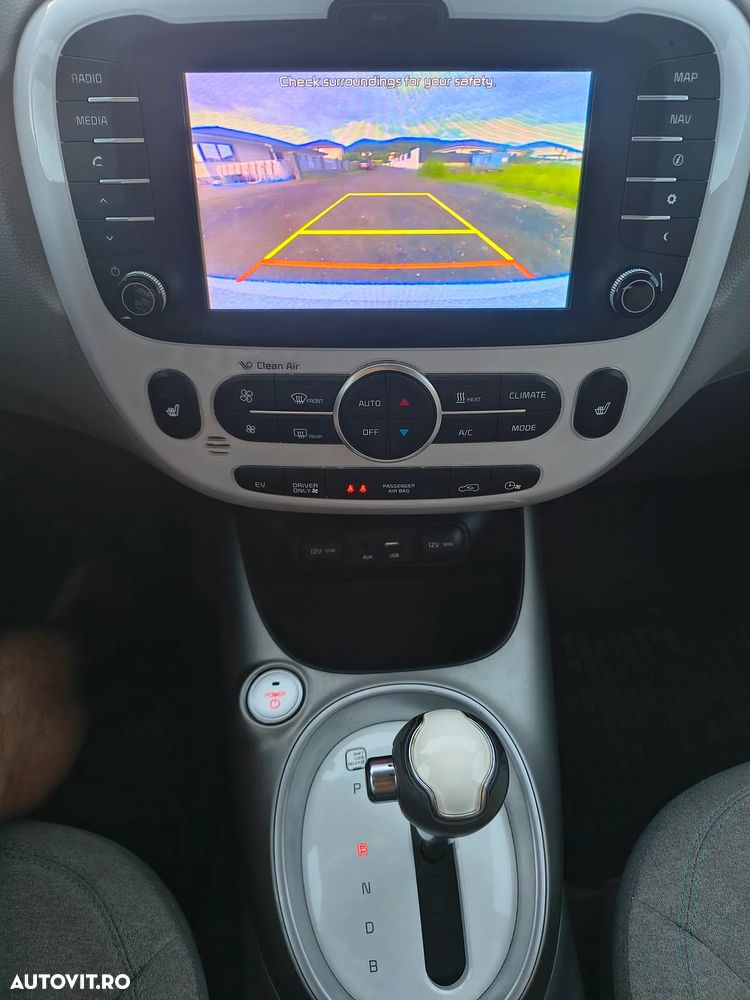 Kia Soul Play - 16