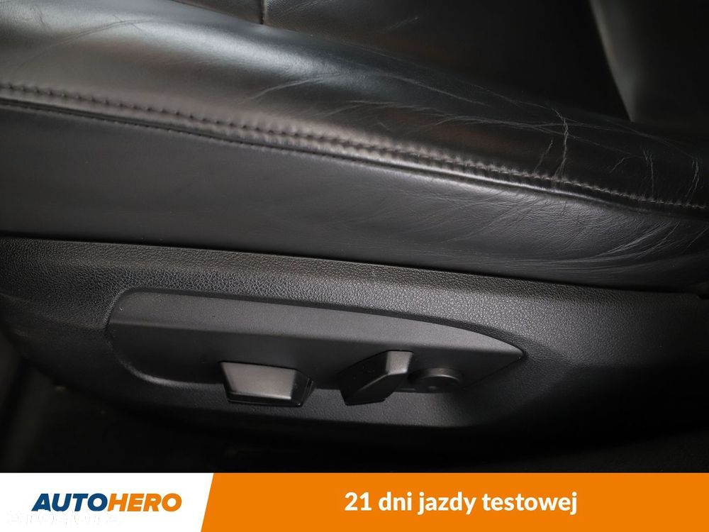 BMW Seria 5 - 33