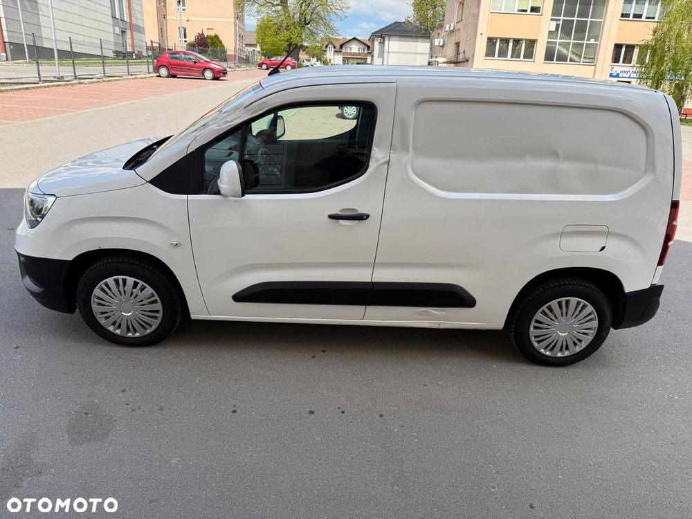 Opel COMBO - 8