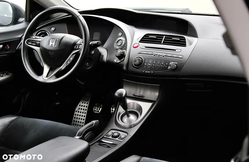 Honda Civic 1.8 GT Special Edition - 30