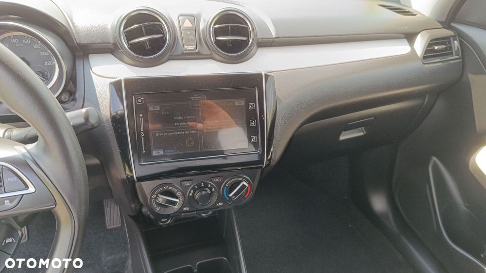 Suzuki Swift 1.2 Dualjet SHVS Premium Plus - 16