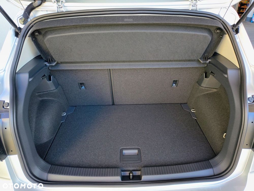 Volkswagen T-Cross 1.0 TSI Life Plus - 28