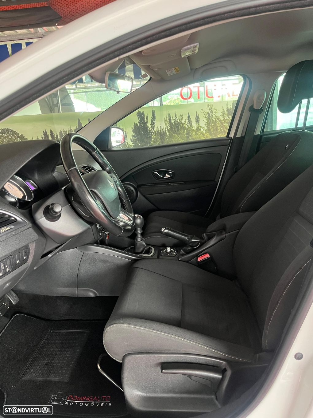 Renault Mégane Sport Tourer 1.5 dCi Limited SS - 24