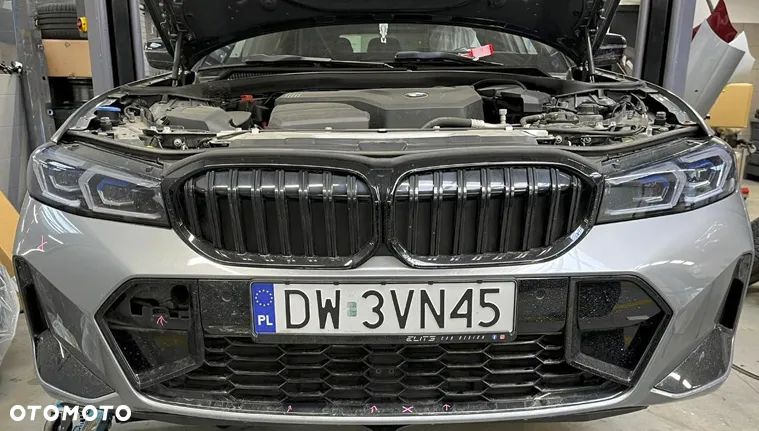 BMW Seria 3 330i xDrive - 6