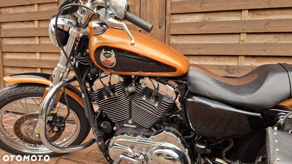 Harley-Davidson Sportster Custom 1200C - 11