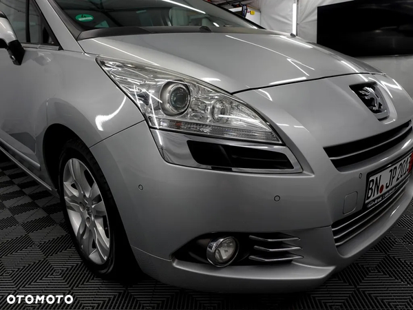 Peugeot 5008 2.0 HDi Premium