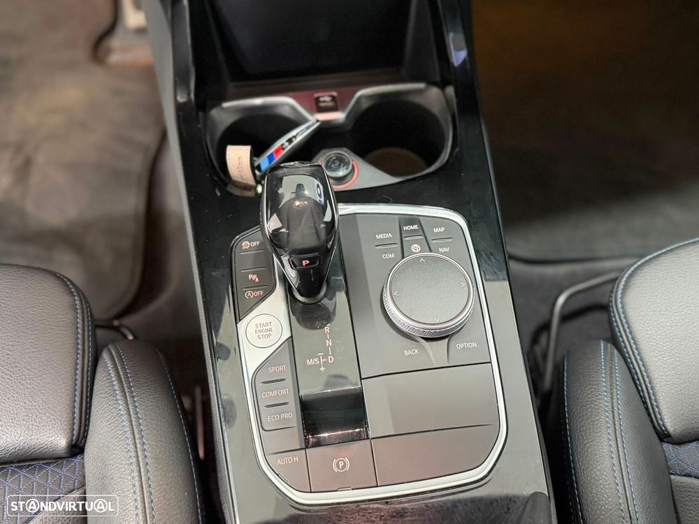BMW 116 d Pack M Auto - 13